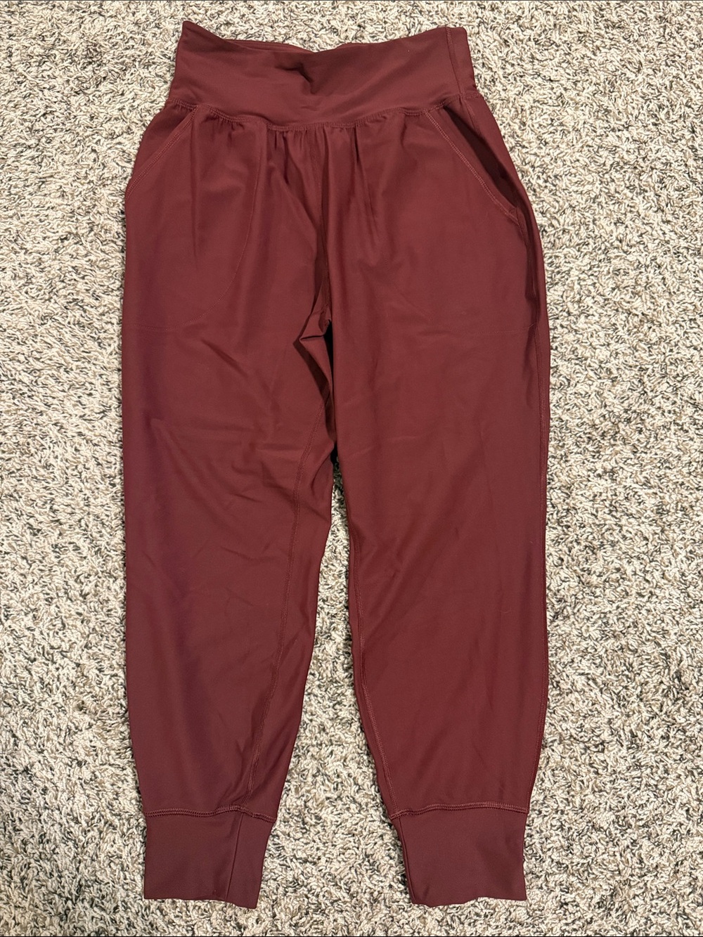 Old Navy Women’s Maroon High Rise Jogger Leggings